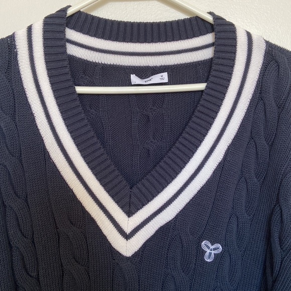 Aritzia TNA Clay Sweater - Picture 3 of 5